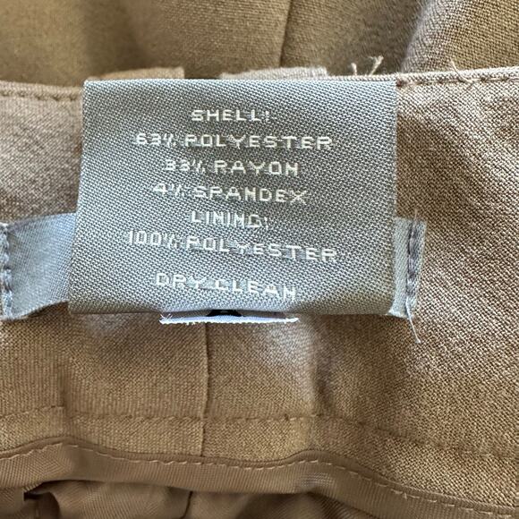 Ann Taylor Women’s Signature Fit Right Below Waist Beige Dress Pants Size 6P - Picture 4 of 6